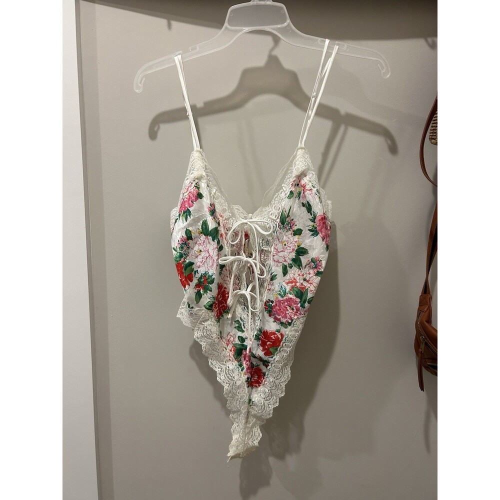 Victoria's Secret Vintage GOLD LABEL Floral Lace TEDDY size Small Coquette Girly